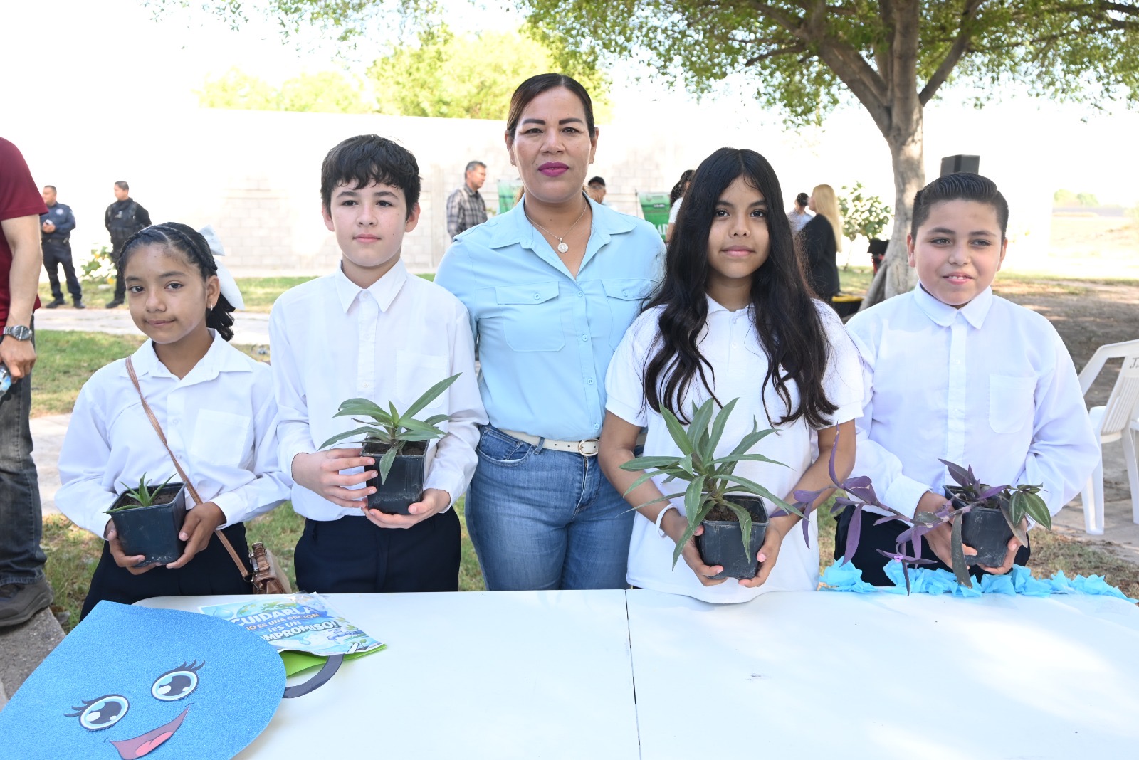 5ae1280c-93c1-44b0-a0ff-8fa6f6a89679