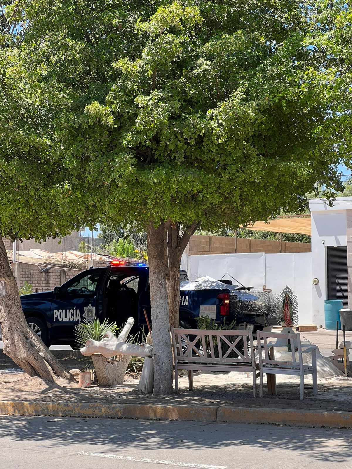 c0b3e738-8310-4fe0-9d3f-51e815ade9bd